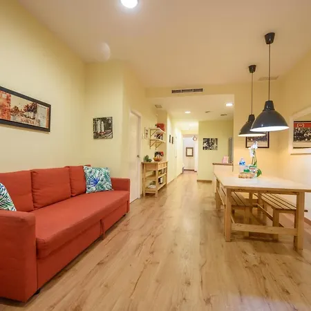 Ramblasrentals Chic & Spacious Flat Pool Table 15M Ramblas - Parking - Wifi Barcelona Exterior photo