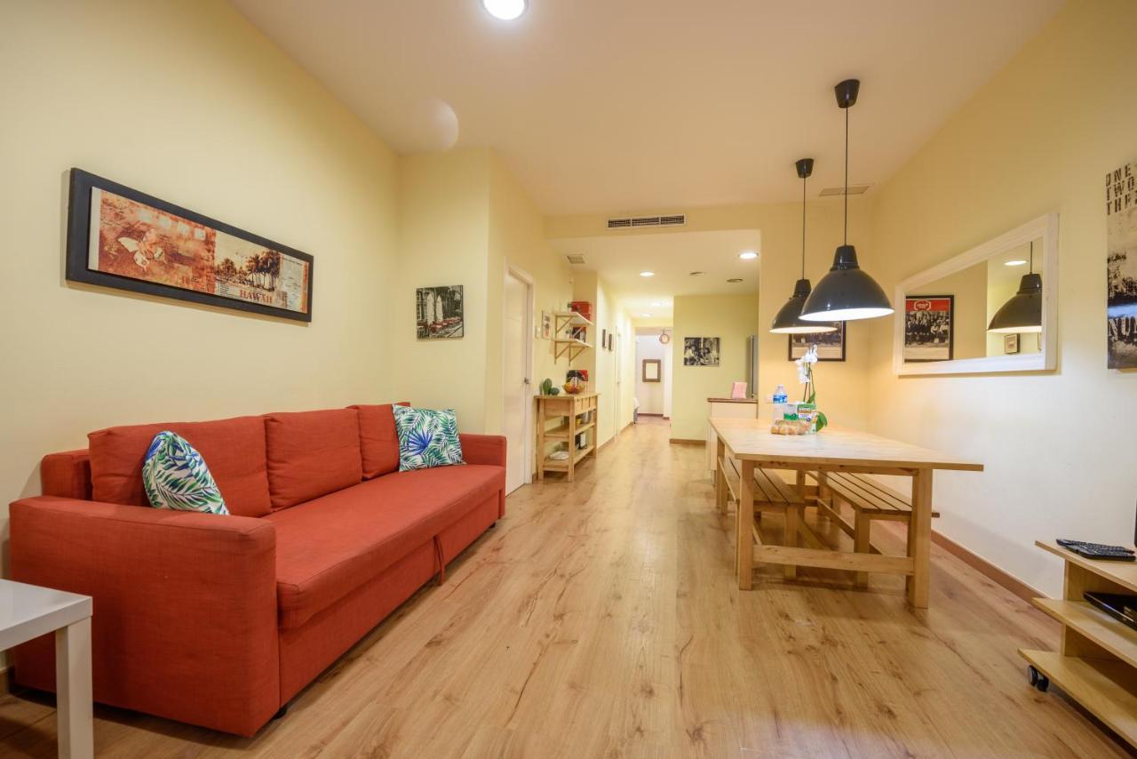 Ramblasrentals Chic & Spacious Flat Pool Table 15m Ramblas - Parking - Wifi Apartment *