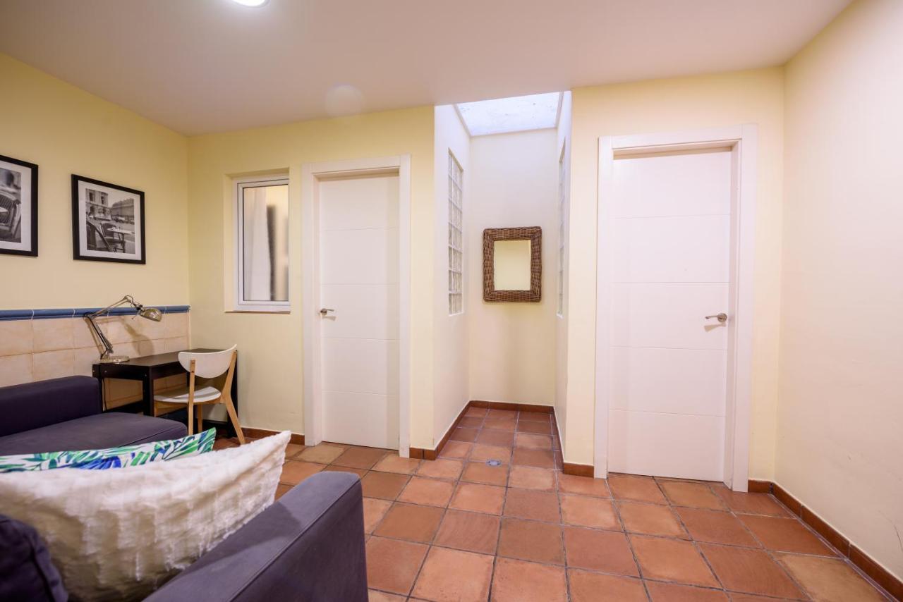 Ramblasrentals Chic & Spacious Flat Pool Table 15m Ramblas - Parking - Wifi Barcelona